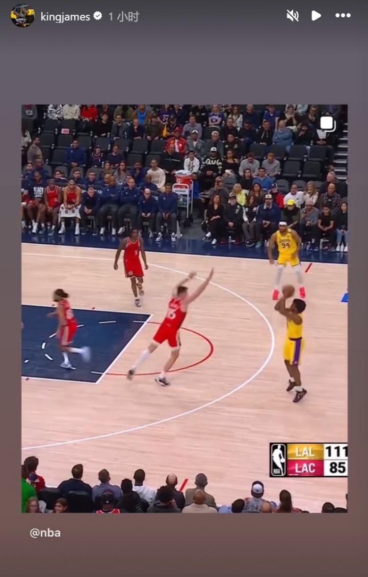  為你驕傲！布朗尼投進(jìn)NBA生涯首記三分球！詹姆斯賽后轉(zhuǎn)發(fā)