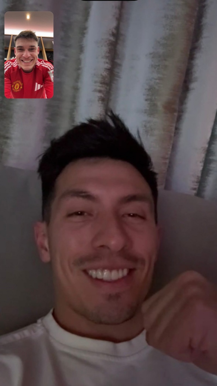  勝利獻給你！烏加特賽后視頻連線重傷的利桑德羅，一起慶祝晉級
