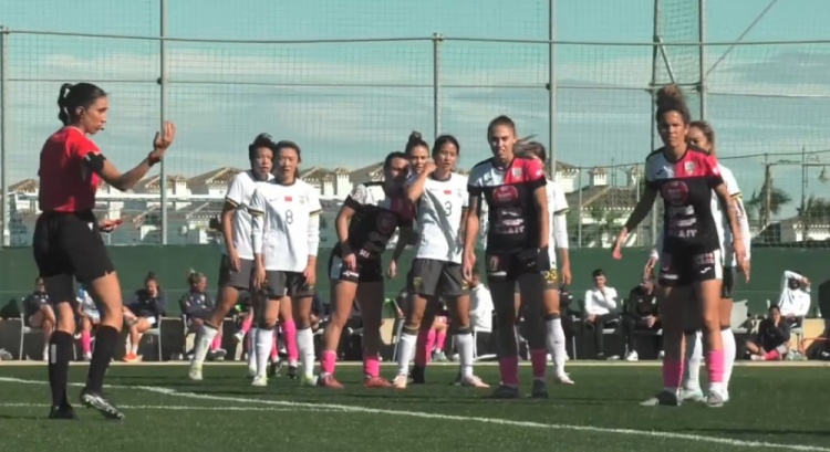  唐佳麗梅開(kāi)二度、邵子欽破門(mén)，中國(guó)女足3-2擊敗Alhama俱樂(lè)部女足