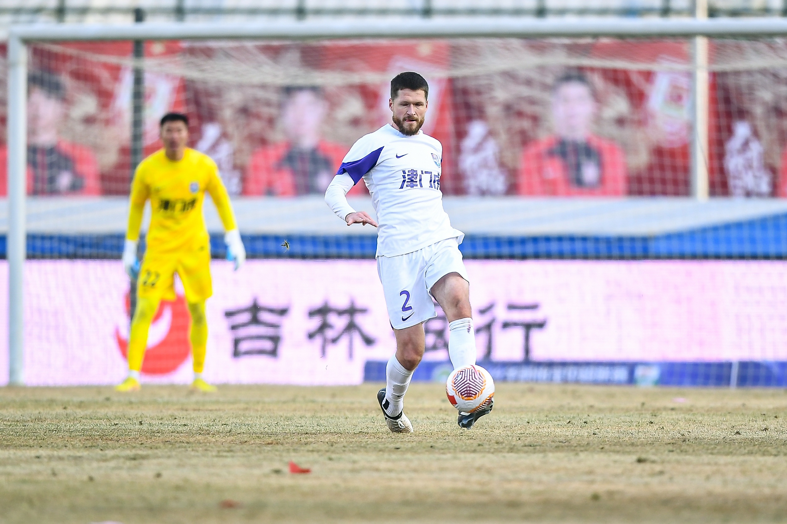  津門虎舊將亞冠對(duì)決格蘭特勝出，津媒：他離開(kāi)津門虎因存?zhèn)‰[患
