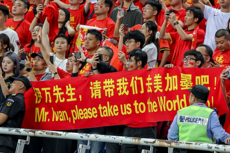  足球報：國足“史上最強主場”有望到來，國足人士稱一定爭口氣