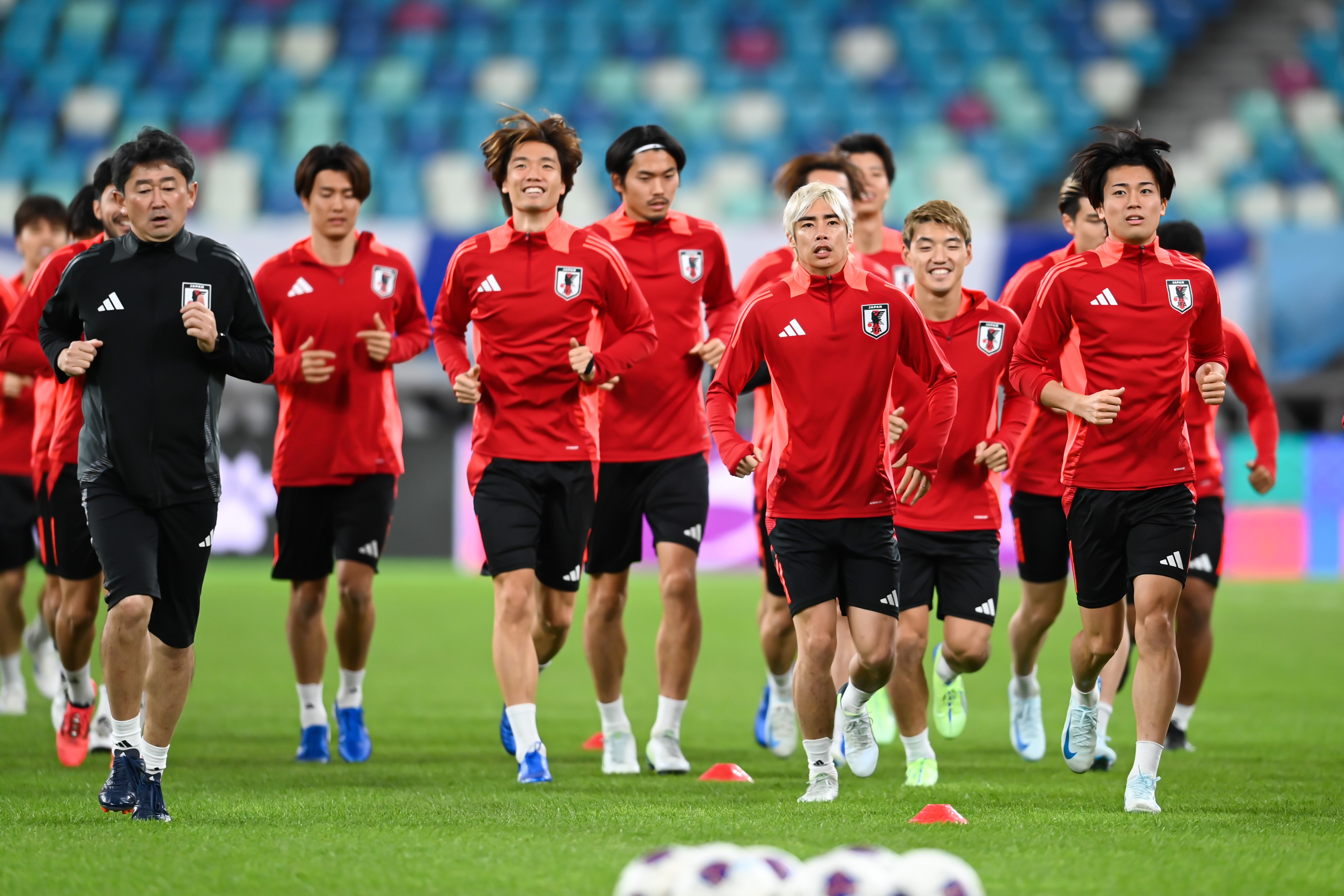  日媒：日本隊(duì)27人今日集結(jié)，除前田大然、長(zhǎng)友佑都外都參加了集訓(xùn)
