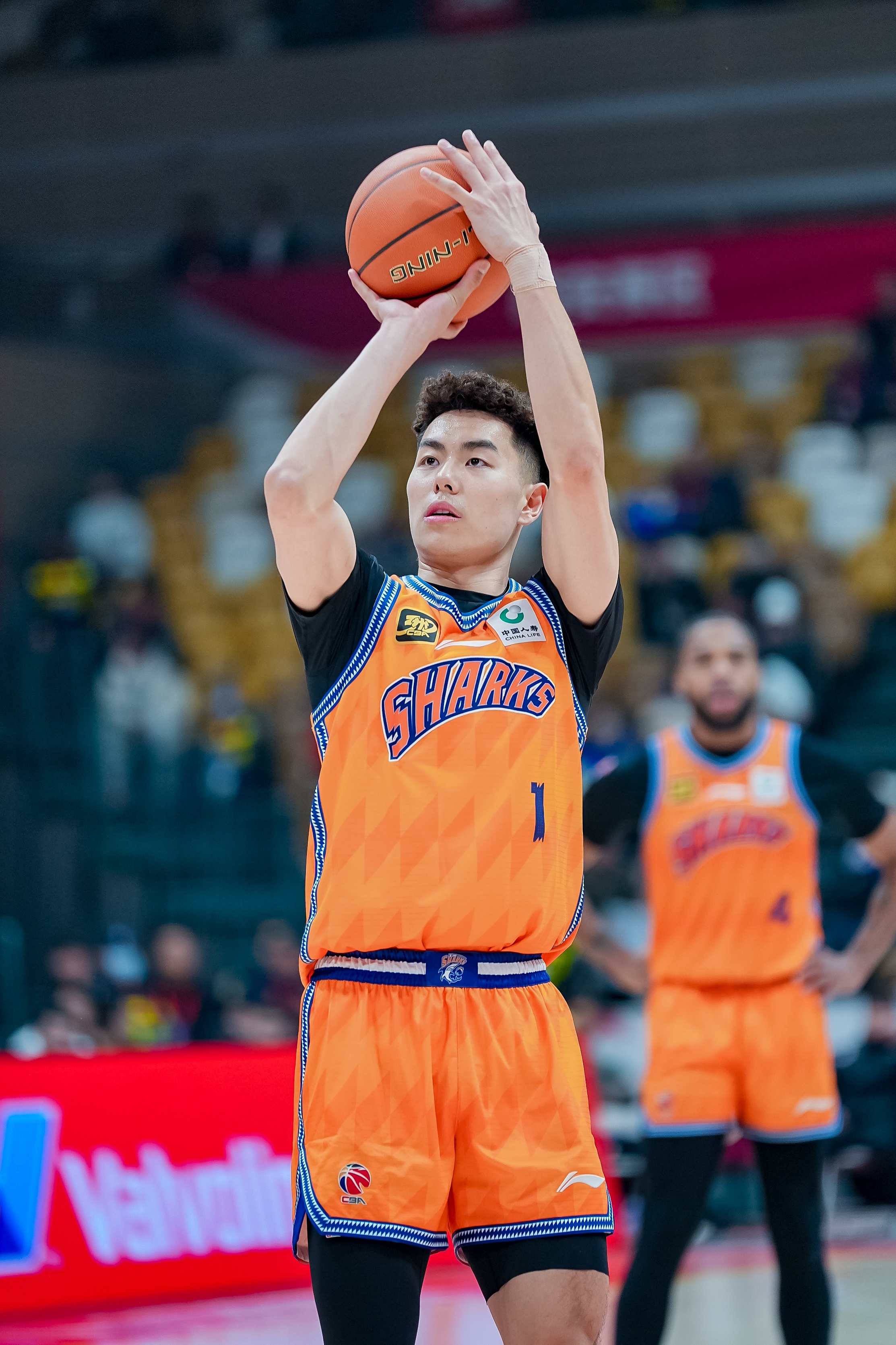  相當高效！李添榮10中7&三分7中4拿全隊并列最高18分